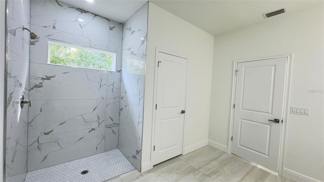 Image 30 of a home in .