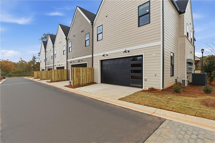 Exterior details and patio area of a home in , Braselton (Image 4).