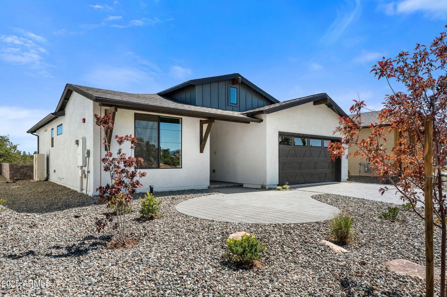 11-Front of Home (3) 11-Front of Home (3)