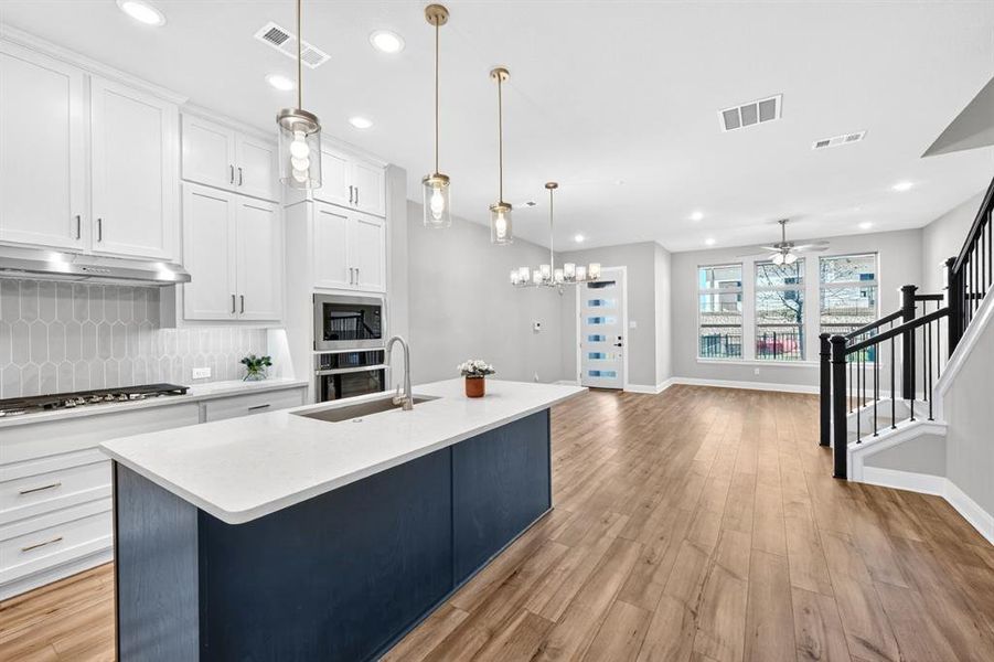 Furnished interior view inside a new home in Hillside at Las Colinas, Irving (Image 17).
