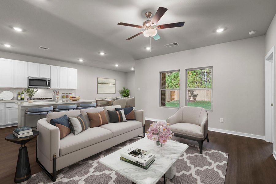 Furnished interior view inside a new home in Westridge Cove, Conroe (Image 11). Furnished interior view inside a new home in Westridge Cove, Conroe (Image 11).