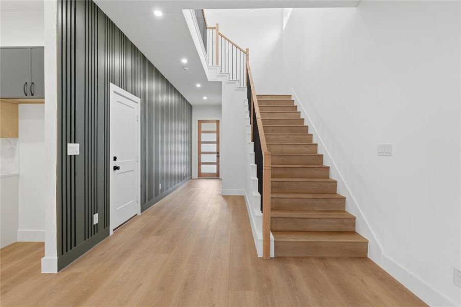 Spacious, unfurnished interior of a new home in , Dallas (Image 18).
