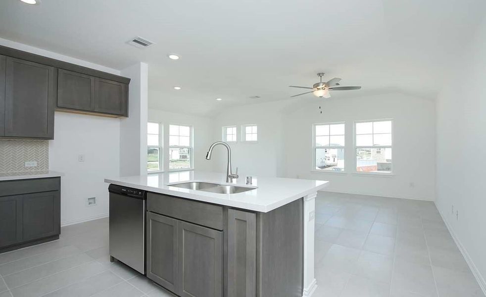 Furnished interior view inside a new home in Lexington Village, Missouri City (Image 4).