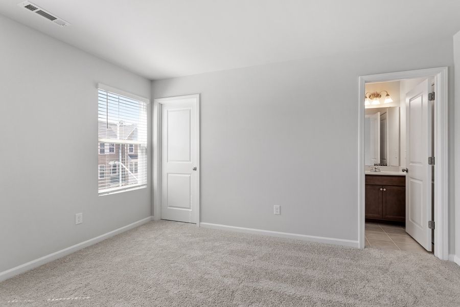 Spacious, unfurnished interior of a new home in Renaissance at White Oak, Garner (Image 21). Spacious, unfurnished interior of a new home in Renaissance at White Oak, Garner (Image 21).