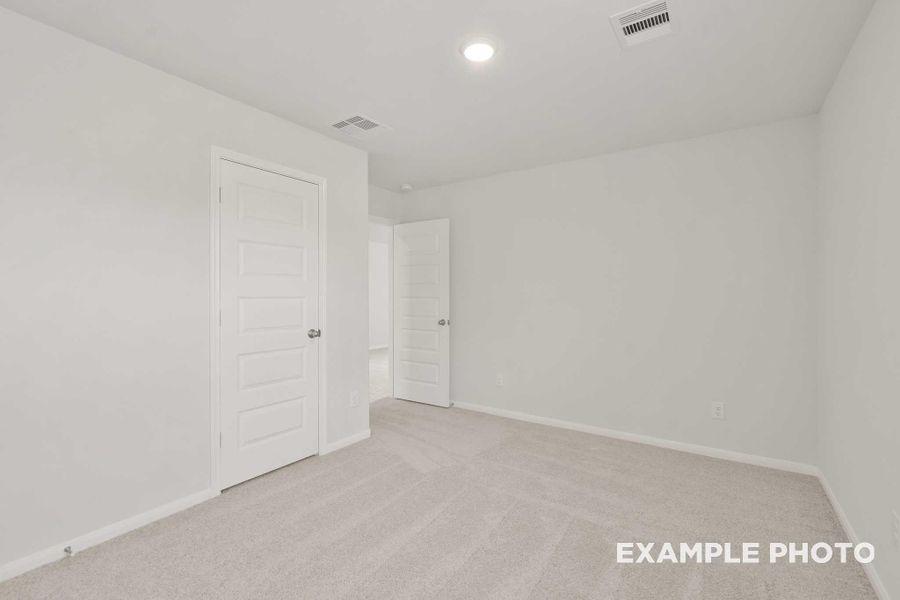 Spacious, unfurnished interior of a new home in Spring Branch Crossing, Conroe (Image 28). Spacious, unfurnished interior of a new home in Spring Branch Crossing, Conroe (Image 28).
