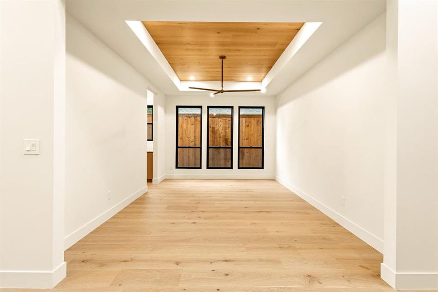 Spacious, unfurnished interior of a new home in , Dallas (Image 29).