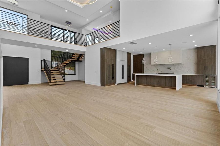 Spacious, unfurnished interior of a new home in , Sugar Hill (Image 71).