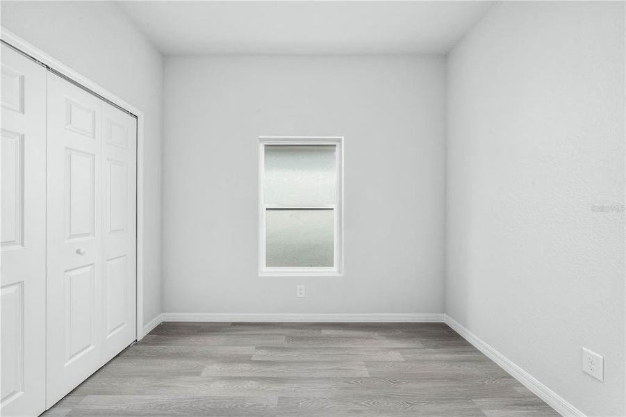 Spacious, unfurnished interior of a new home in , Sebring (Image 47).