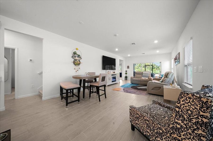 Furnished interior view inside a new home in , Ocala (Image 8).