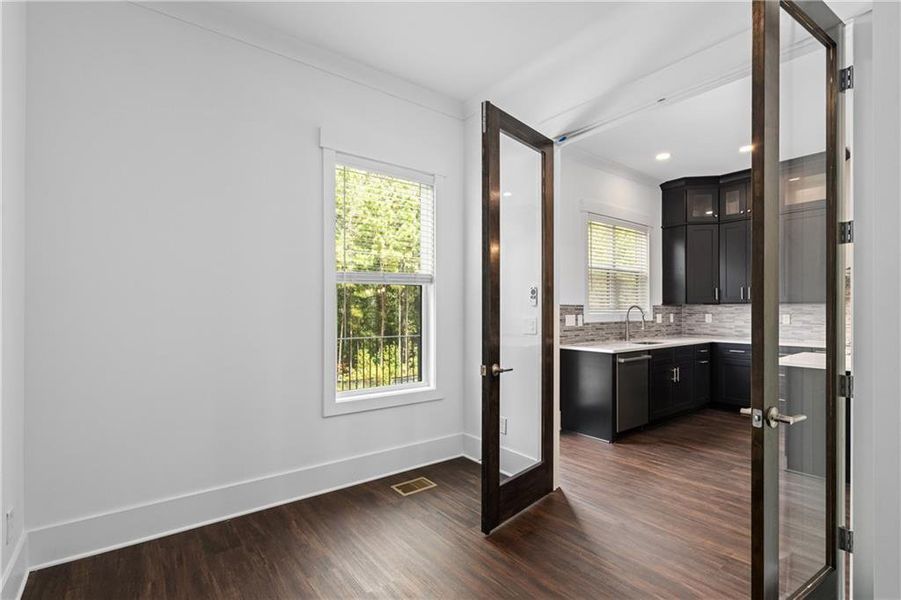 Spacious, unfurnished interior of a new home in , Stockbridge (Image 42).