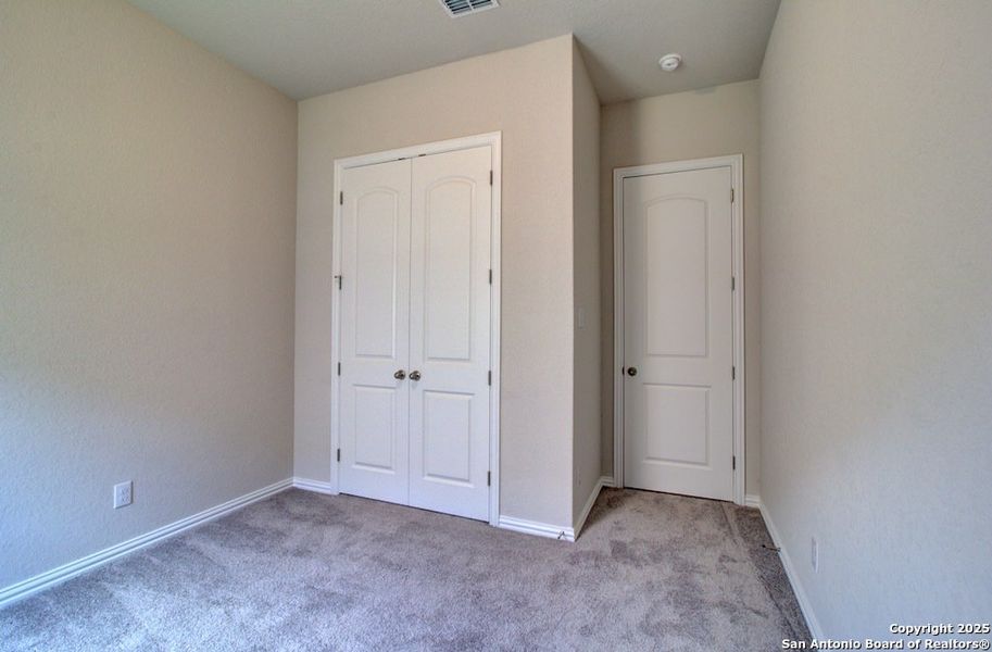Spacious, unfurnished interior of a new home in Veranda, San Antonio (Image 25). Spacious, unfurnished interior of a new home in Veranda, San Antonio (Image 25).