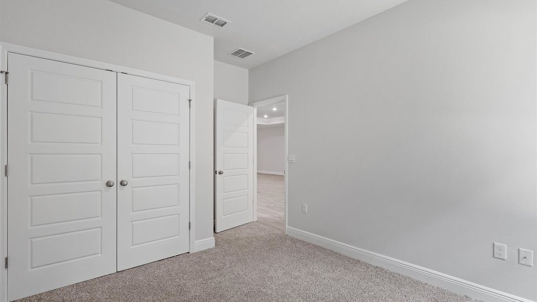 Spacious, unfurnished interior of a new home in Greystone, Crawfordville (Image 34).