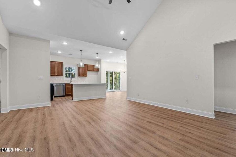 REPRESENTATION PHOTO