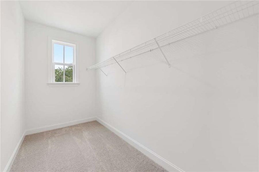 Spacious, unfurnished interior of a new home in East Harbor II at Chestatee, Dawsonville (Image 16).
