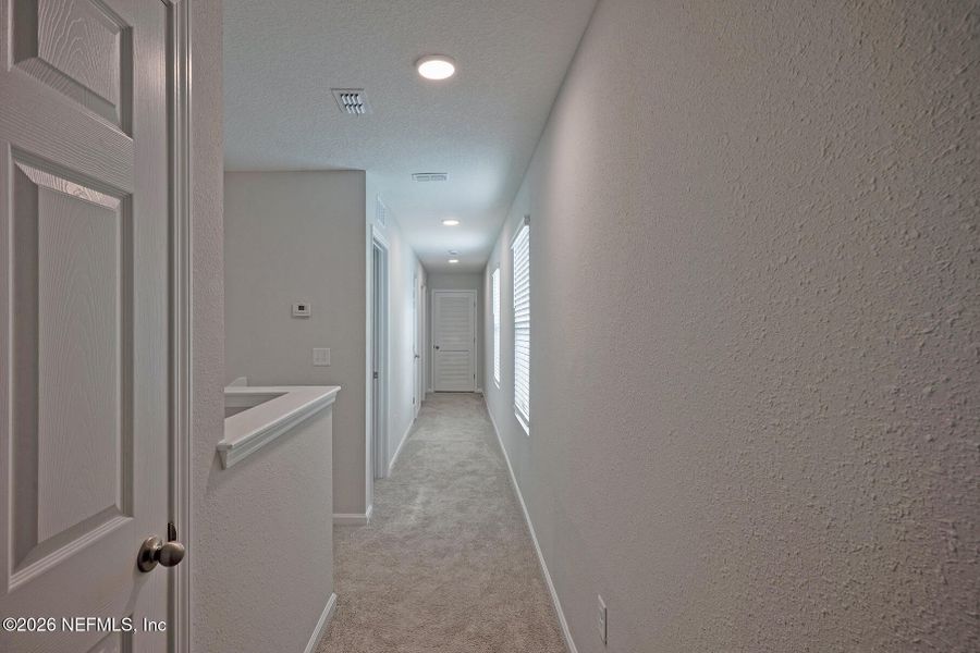 Spacious, unfurnished interior of a new home in , Jacksonville (Image 18).