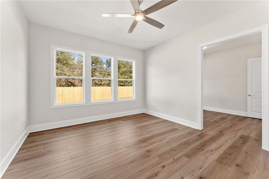 Spacious, unfurnished interior of a new home in Ashbury Commons, Powder Springs (Image 21). Spacious, unfurnished interior of a new home in Ashbury Commons, Powder Springs (Image 21).