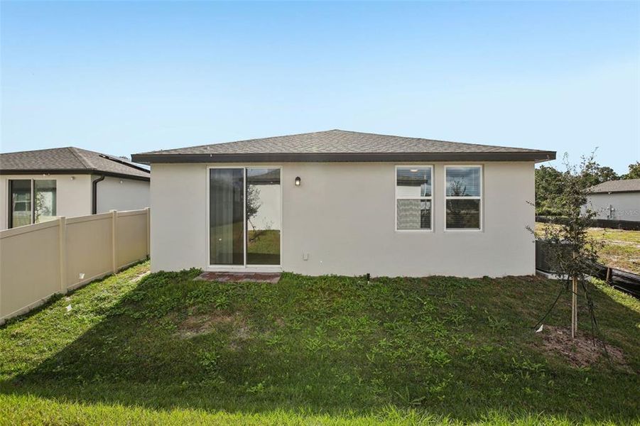 Exterior details and patio area of a home in Villamar - Classic Series, Winter Haven (Image 22).