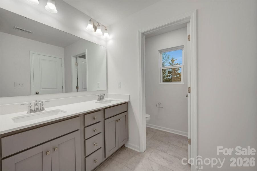 Owner's suite Owner's suite