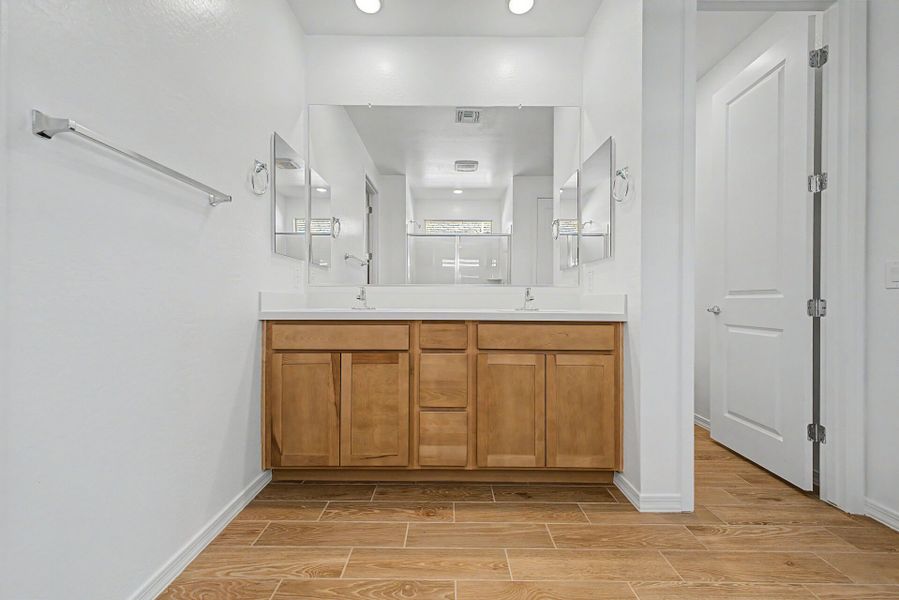 Furnished interior view inside a new home in White Tank Vistas, Waddell (Image 4).