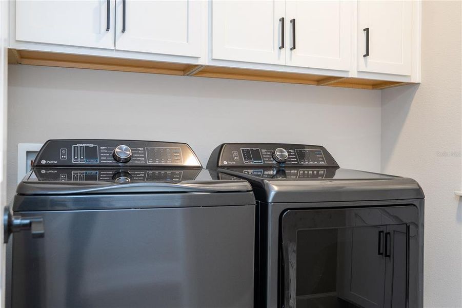 Close-up of interior finishes inside a home in Eden at Crossprairie, St. Cloud (Image 22).