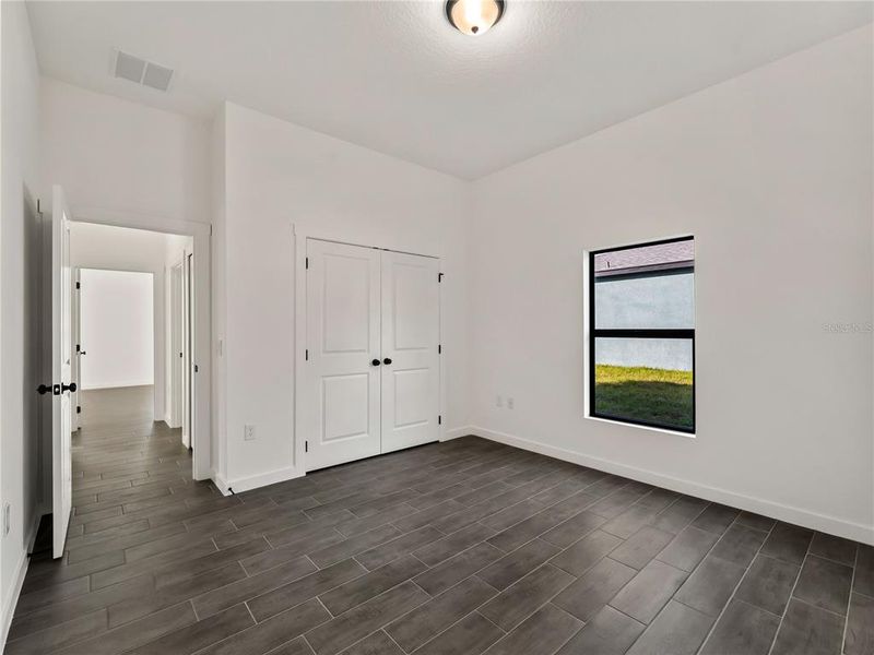 Spacious, unfurnished interior of a new home in , North Port (Image 20).