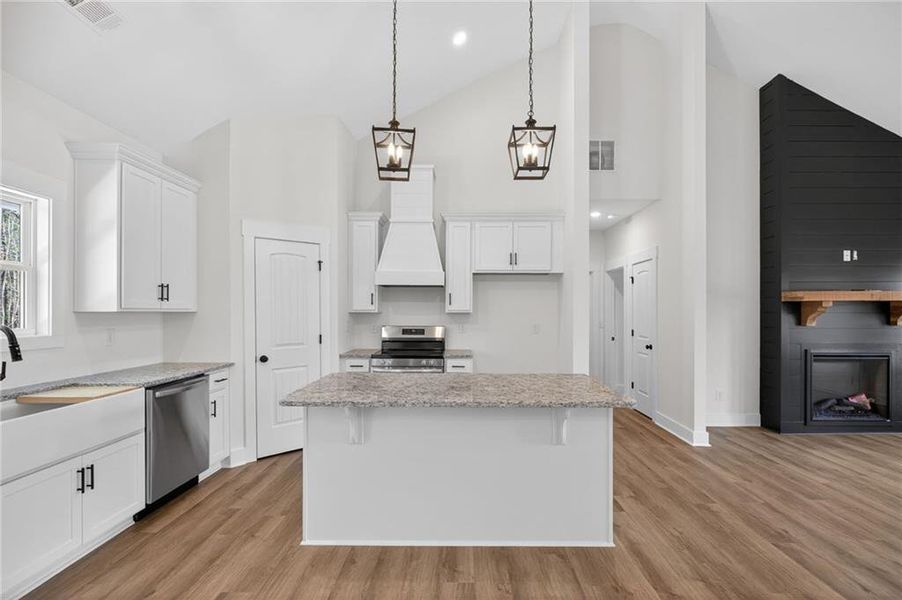 Furnished interior view inside a new home in , Rockmart (Image 10).