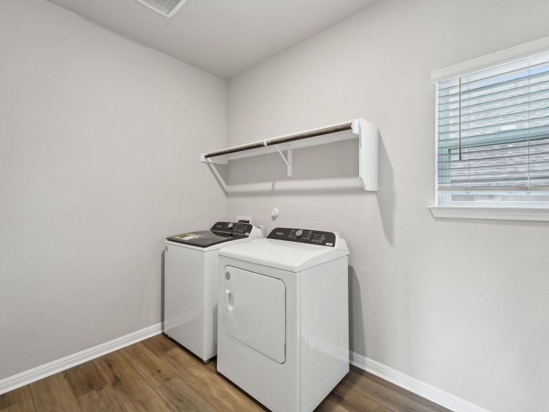 Close-up of interior finishes inside a home in Riverbend at Double Eagle - Boulevard Collection, Cedar Creek (Image 7).