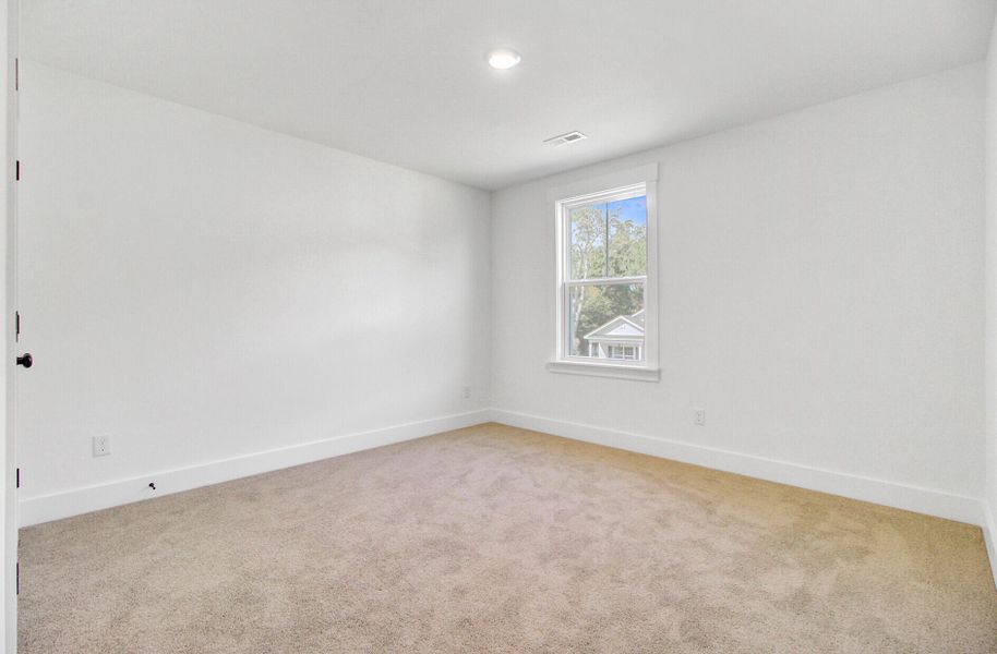 Spacious, unfurnished interior of a new home in , Charleston (Image 32).
