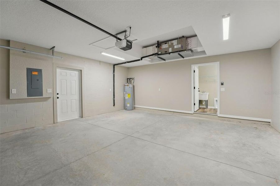 Spacious, unfurnished interior of a new home in , Brooksville (Image 37). Spacious, unfurnished interior of a new home in , Brooksville (Image 37).