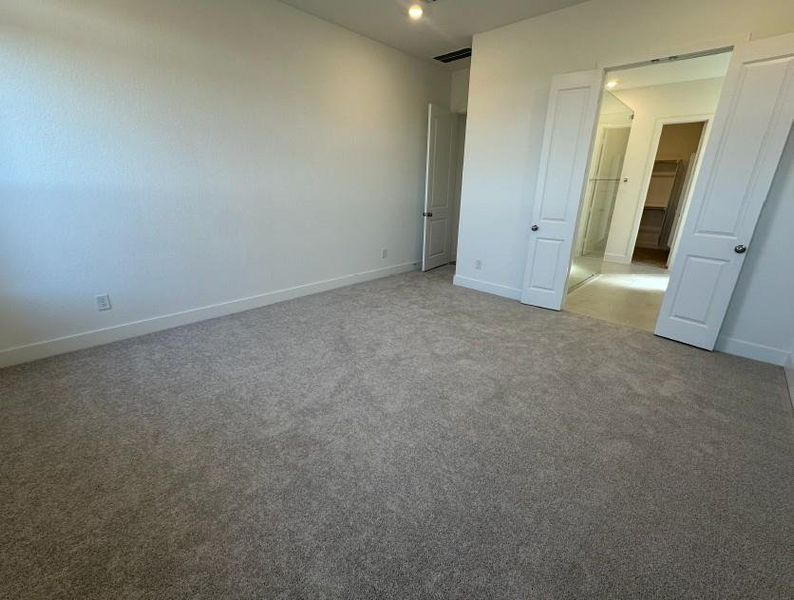 **Photos are illustrative only. This is not the actual homesite.**