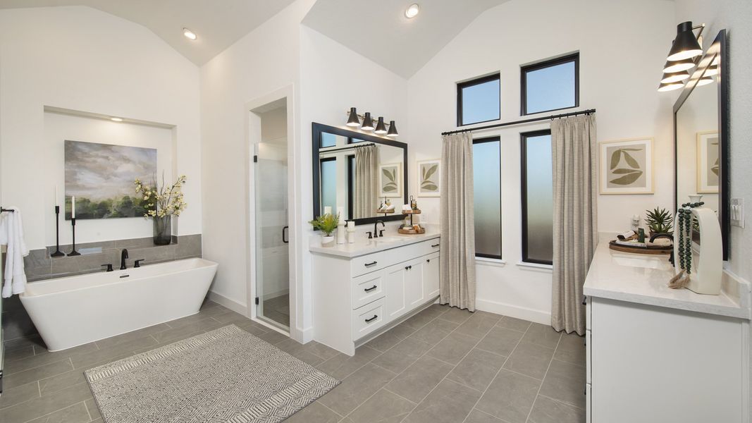 Furnished interior view inside a new home in Homestead, Schertz (Image 11).