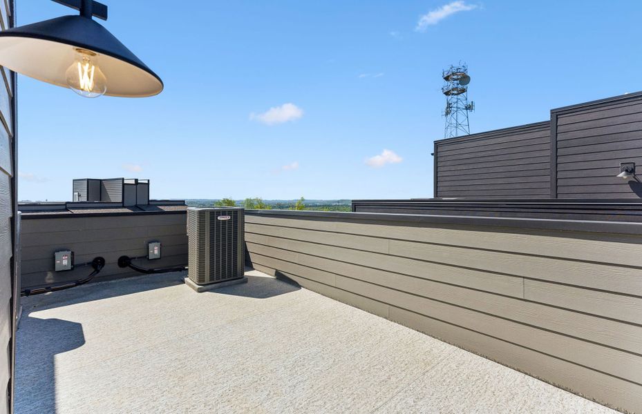 Exterior details and patio area of a home in Skyline, Nashville (Image 21).