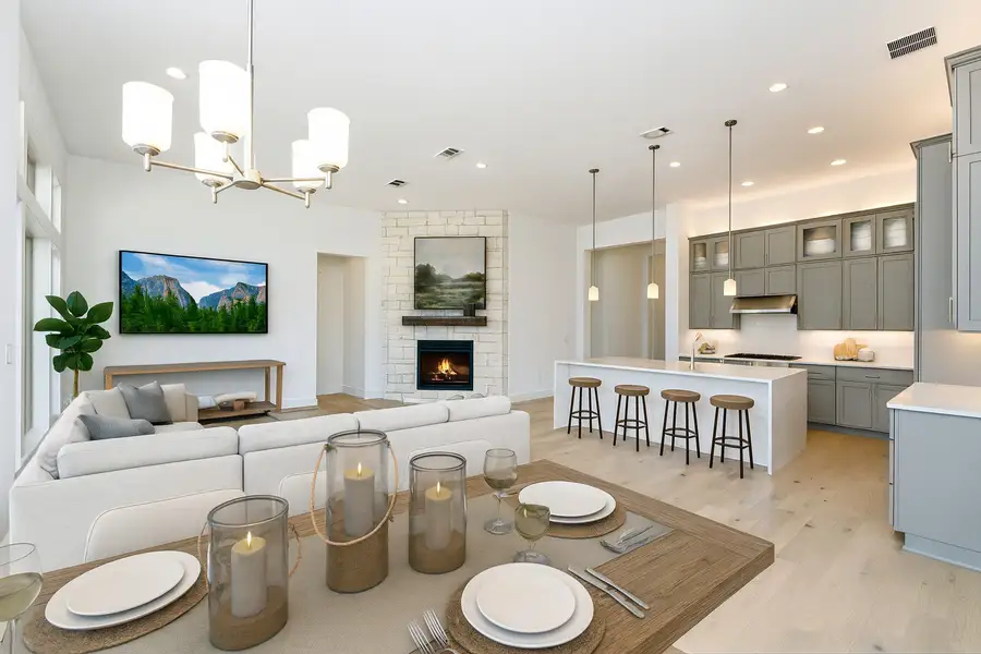 Representative furnished interior of a home built from the Siena III by Giddens Homes in Clearwater Ranch, Liberty Hill (Image 173).