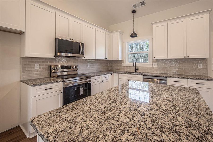 Furnished interior view inside a new home in , Dawsonville (Image 10).