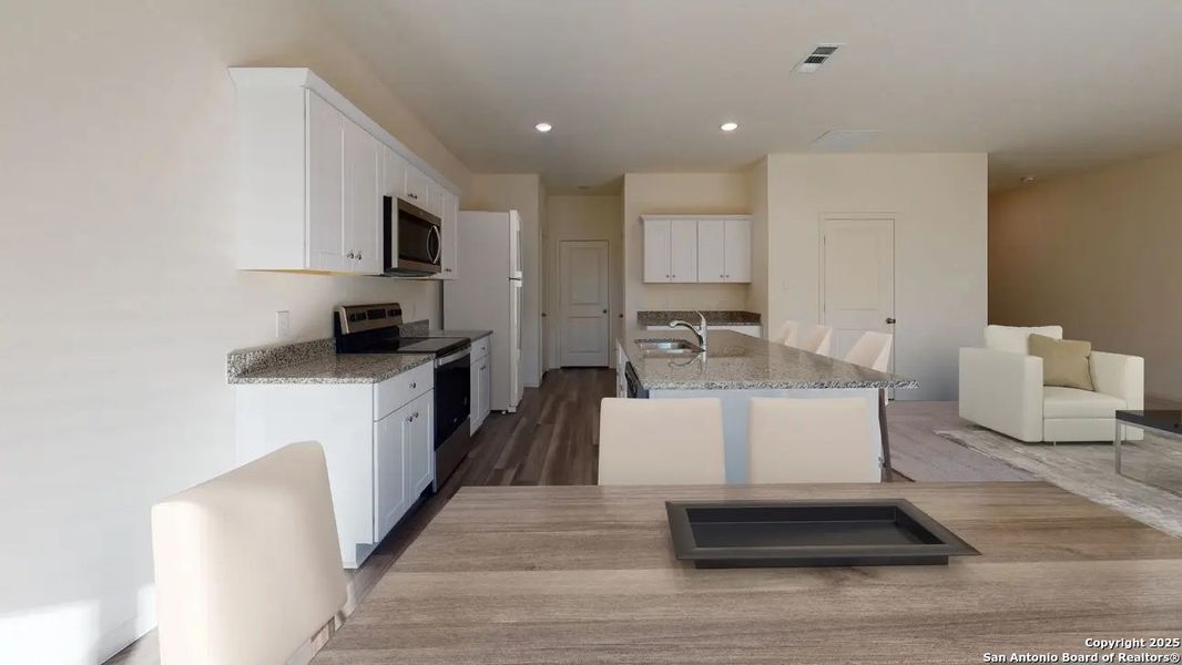 Furnished interior view inside a new home in Saddlebrook Ranch, Schertz (Image 6).