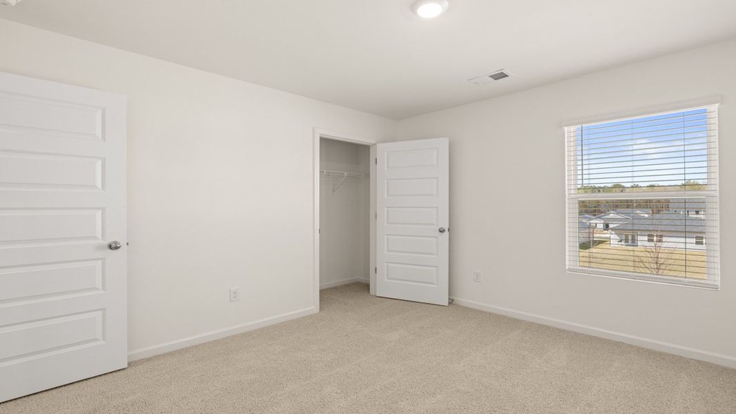 Spacious, unfurnished interior of a new home in Champion's Run, Lithonia (Image 28).