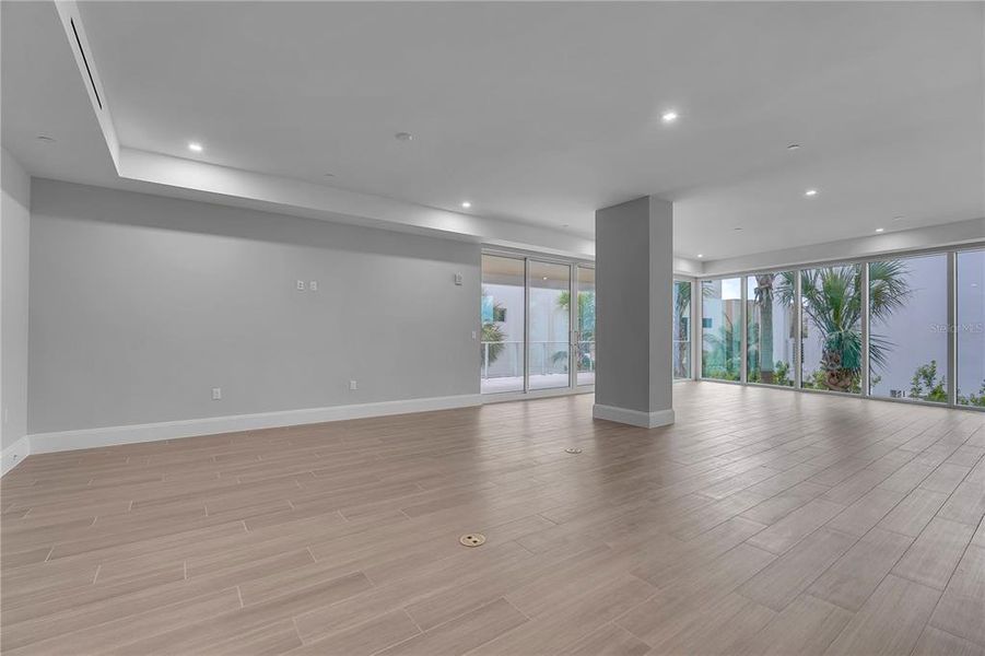 Spacious, unfurnished interior of a new home in , Sarasota (Image 39). Spacious, unfurnished interior of a new home in , Sarasota (Image 39).
