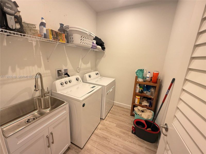 Image 58 of a home in Tradition.