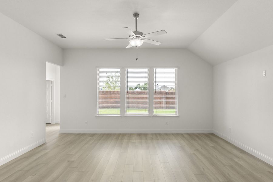 Spacious, unfurnished interior of a new home in River Ranch, Van Alstyne (Image 21). Spacious, unfurnished interior of a new home in River Ranch, Van Alstyne (Image 21).
