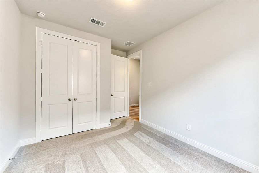 Spacious, unfurnished interior of a new home in Evergreen 50', Conroe (Image 24). Spacious, unfurnished interior of a new home in Evergreen 50', Conroe (Image 24).