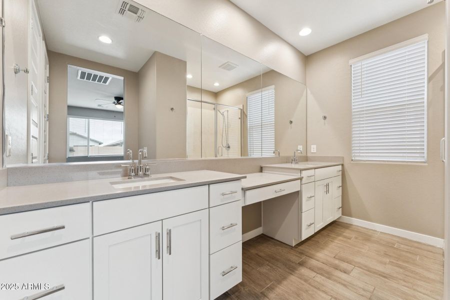 017-primary-bathroom 017-primary-bathroom