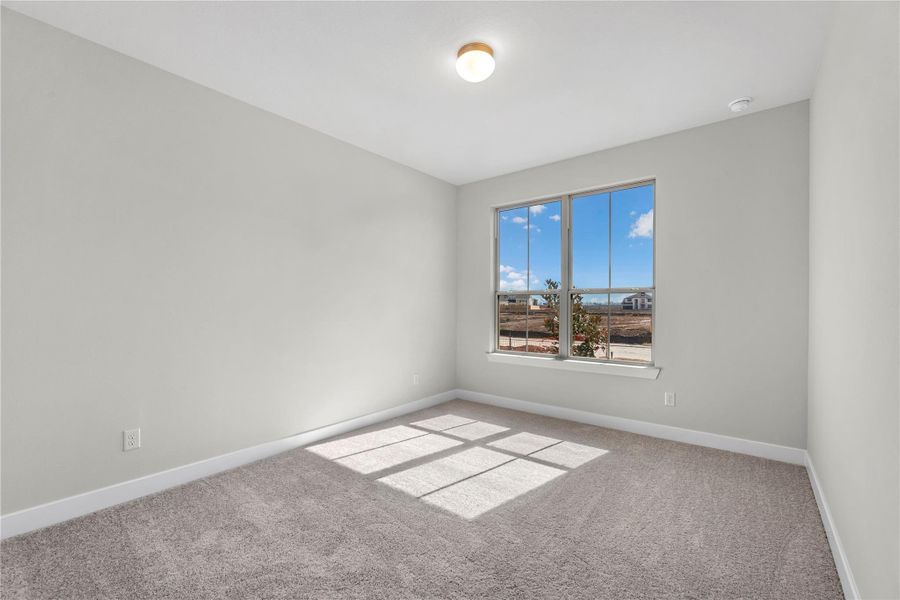 Spacious, unfurnished interior of a new home in Austin Point, Richmond (Image 14).