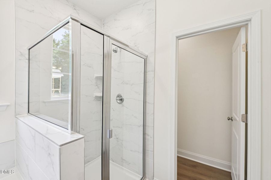 28-web-or-mls-236 Alden Way-028