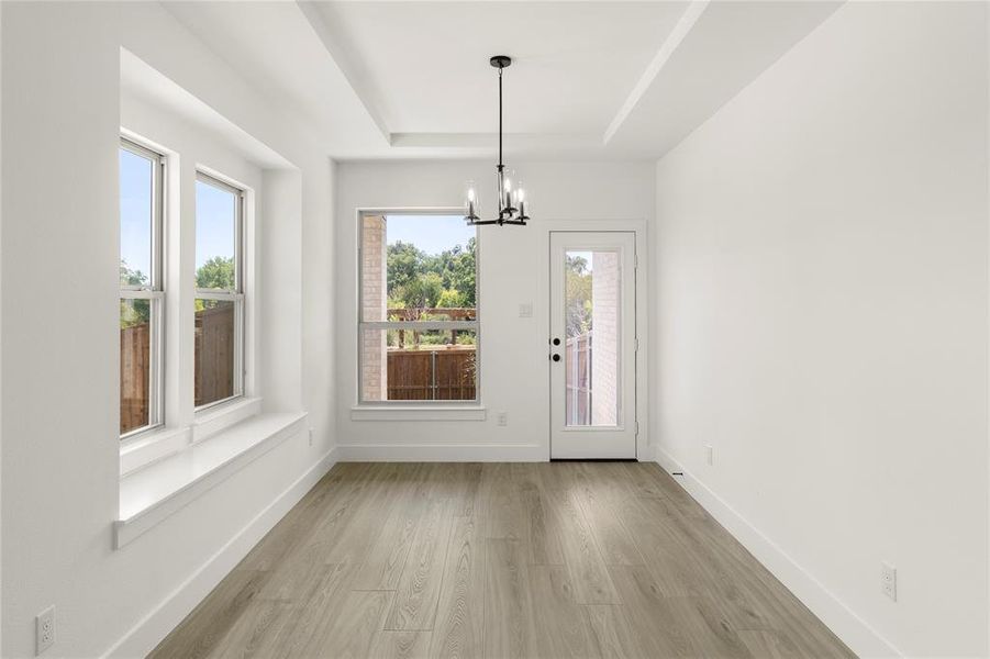 12. 8236 Caprock - Dining 12. 8236 Caprock - Dining