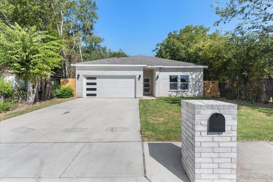 Image 29 of a home in . Image 29 of a home in .