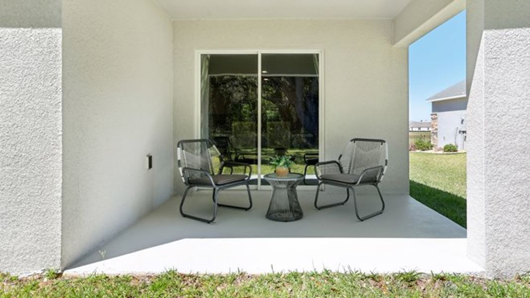 Furnished interior view inside a new home in Hernando County Spot Lots, Spring Hill (Image 19). Furnished interior view inside a new home in Hernando County Spot Lots, Spring Hill (Image 19).