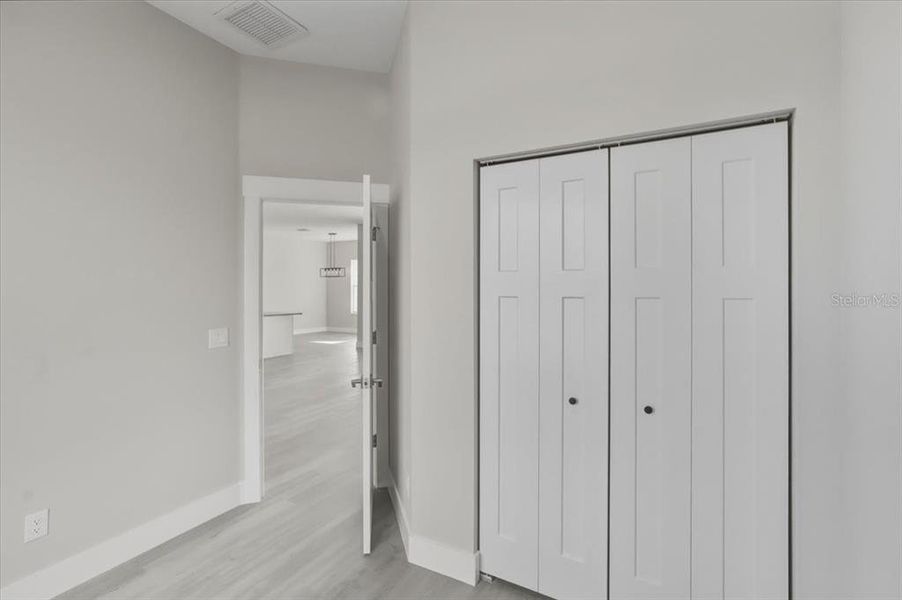 Spacious, unfurnished interior of a new home in , Hernando (Image 34).