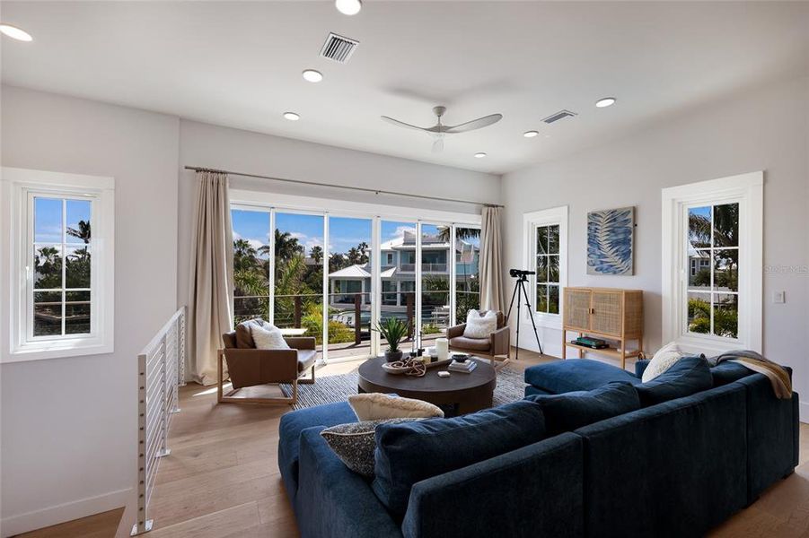 Furnished interior view inside a new home in , Bradenton Beach (Image 37).