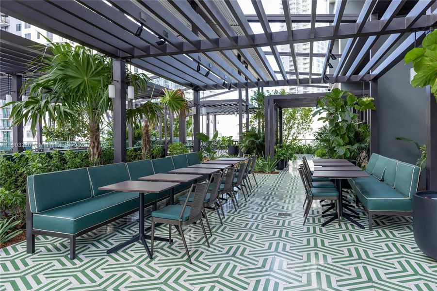 Community amenities in , Miami (Image 94).