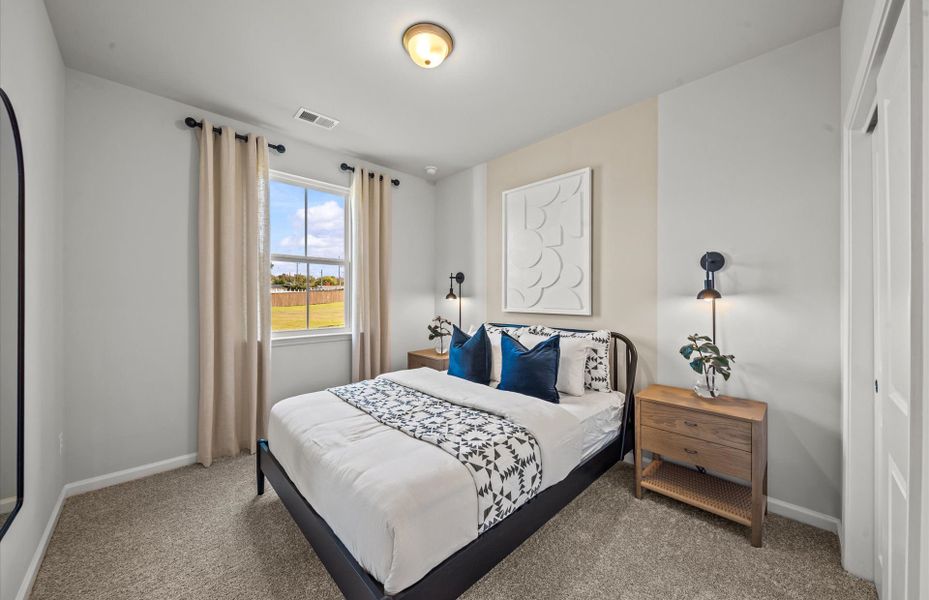 Representative furnished interior of a home built from the Valen by Pulte Homes in Sparrow Creek, Boiling Springs (Image 7).
